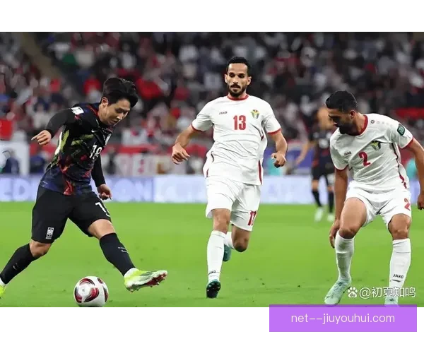 国足惊险胜泰国晋级亚洲杯十八强 曙光初现勇闯未来